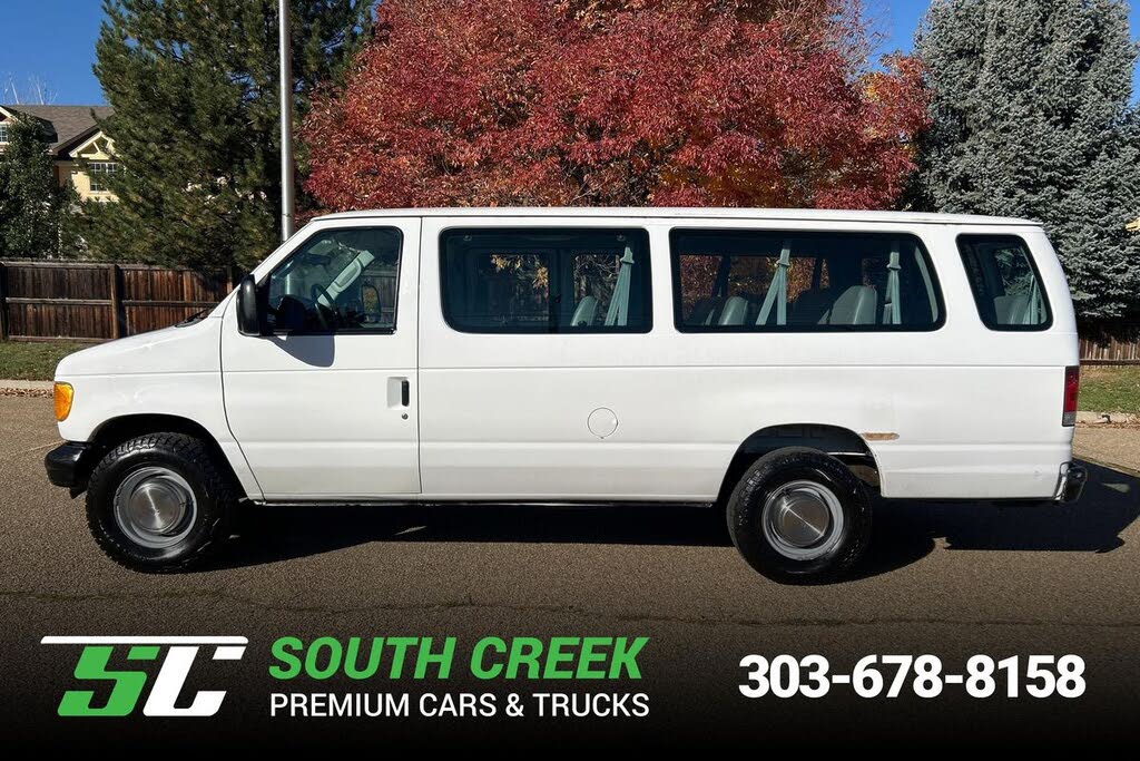 2003 Ford E-Series E-350 Super Duty XLT Extended Passenger Van