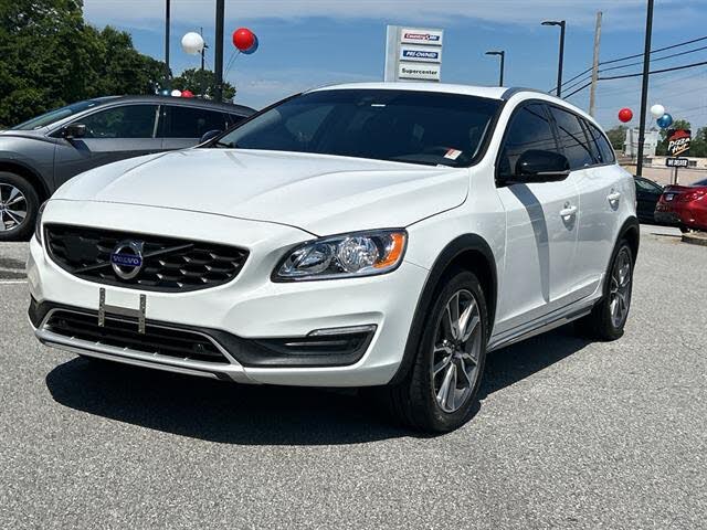 2018 Volvo V60 Cross Country T5 Premier AWD