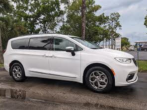 Chrysler Pacifica Limited AWD