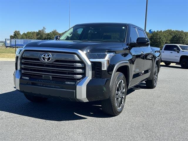 2023 Toyota Tundra Limited CrewMax Cab 4WD