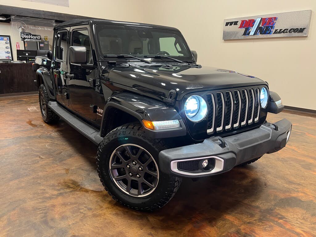 2020 Jeep Gladiator Overland Crew Cab 4WD