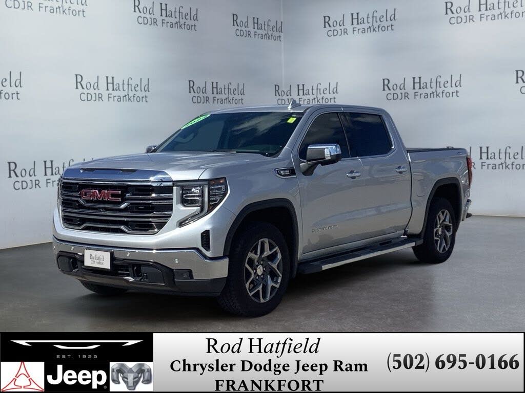 2022 GMC Sierra 1500 SLT Crew Cab 4WD