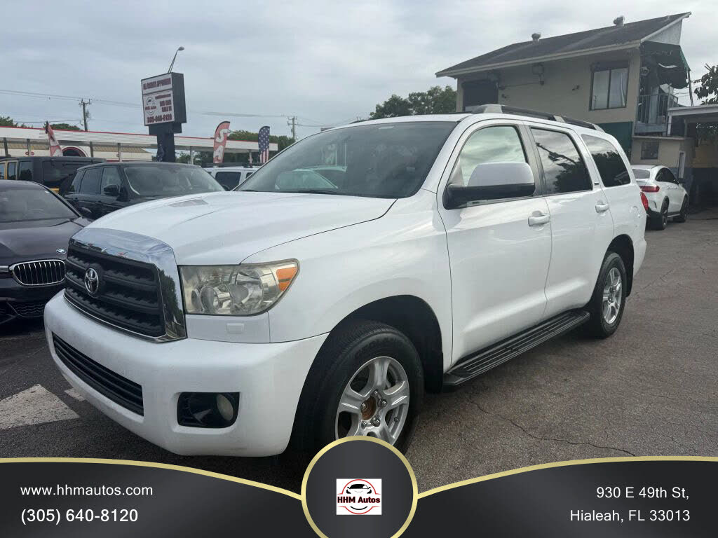2011 Toyota Sequoia SR5 5.7L