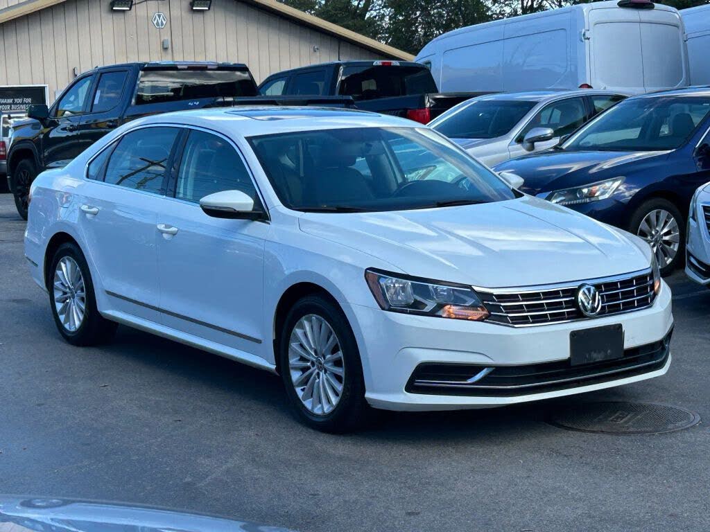 2017 Volkswagen Passat 1.8T SE