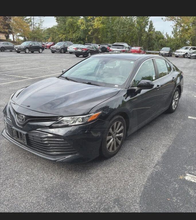 2019 Toyota Camry LE FWD