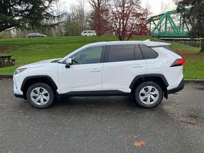 Toyota RAV4 LE AWD