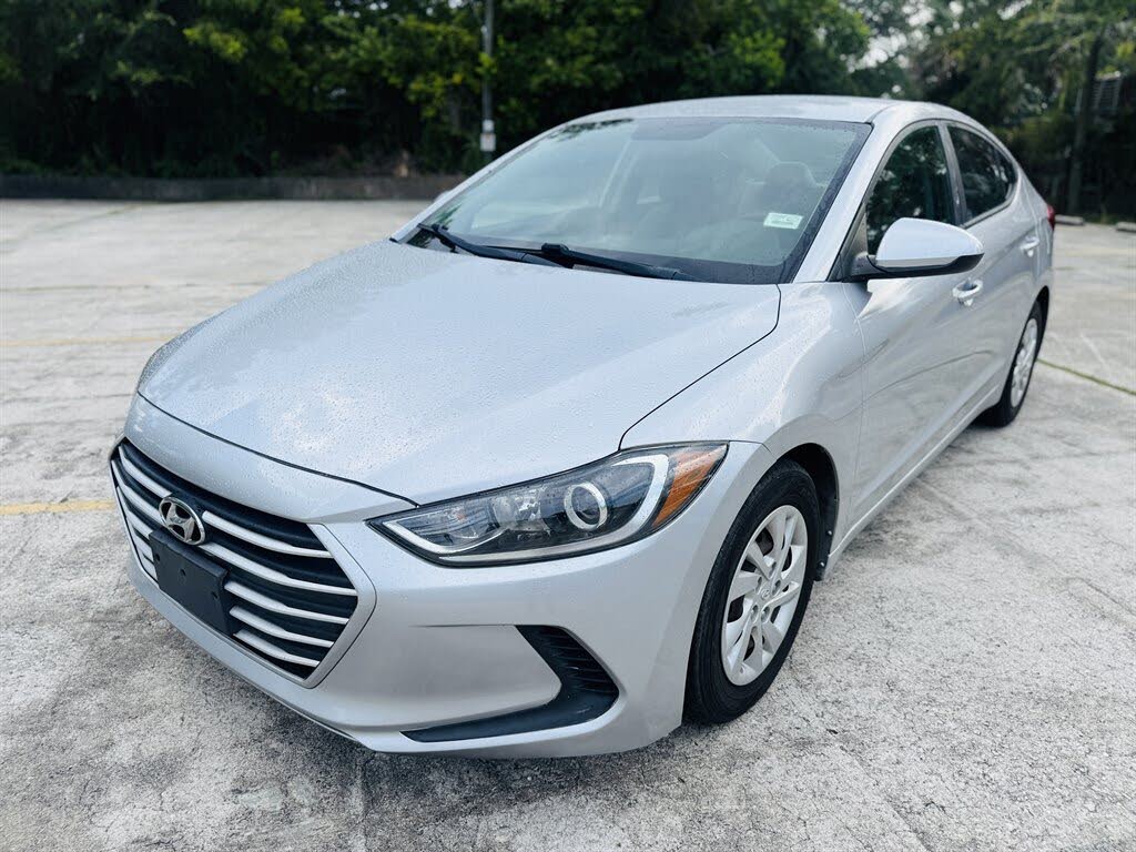 2017 Hyundai Elantra LE FWD