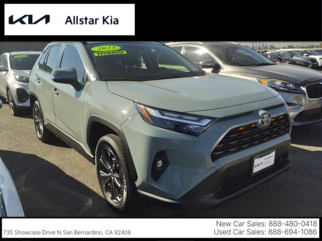 2023 Toyota RAV4 Hybrid XLE Premium AWD