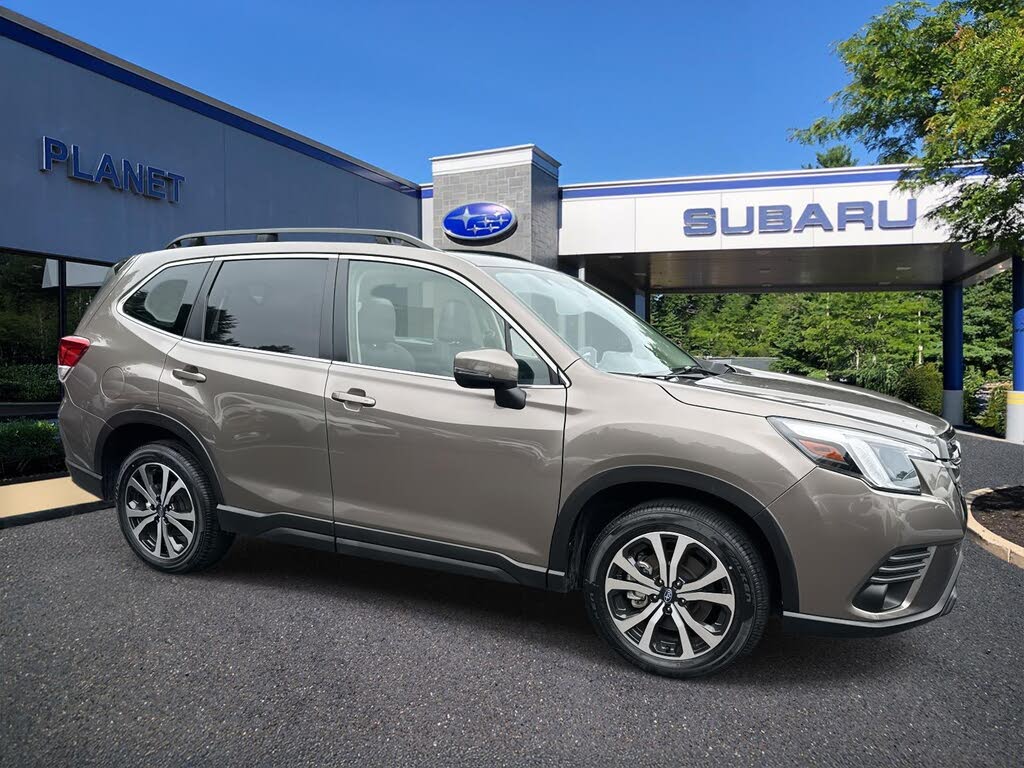 2024 Subaru Forester Limited Crossover AWD