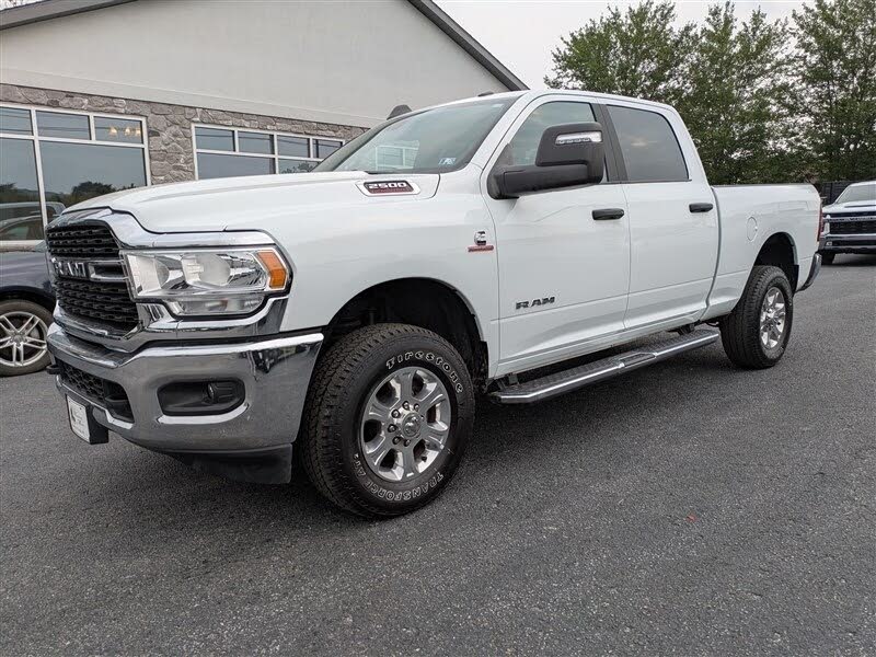 2024 RAM 2500 Big Horn Crew Cab 4WD