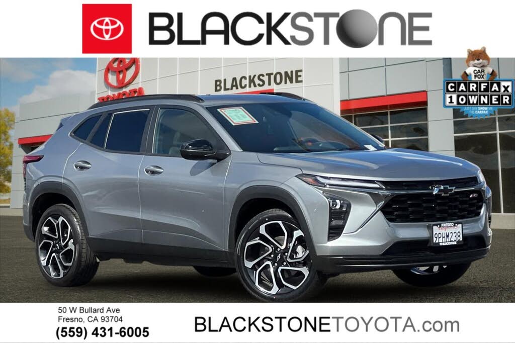 2025 Chevrolet Trax RS with 2RS FWD