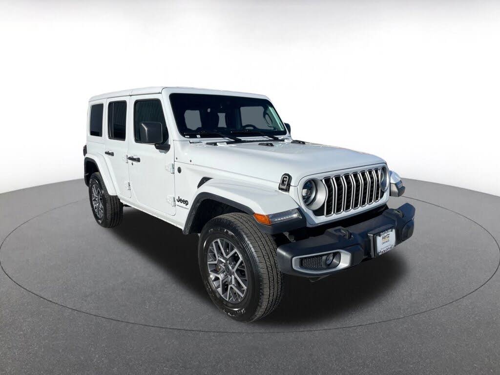 2025 Jeep Wrangler Sahara 4-Door 4WD