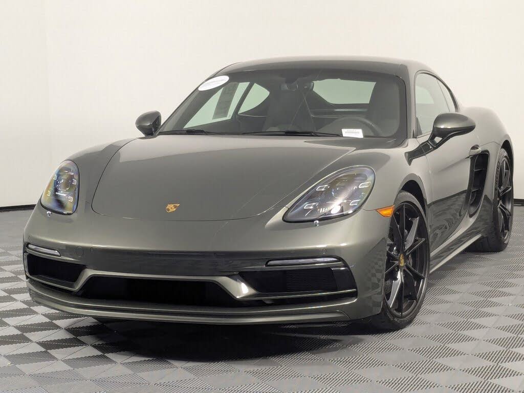 2025 Porsche 718 Cayman RWD