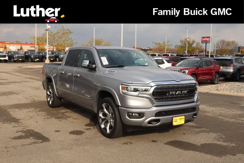 2022 RAM 1500 Limited Crew Cab 4WD