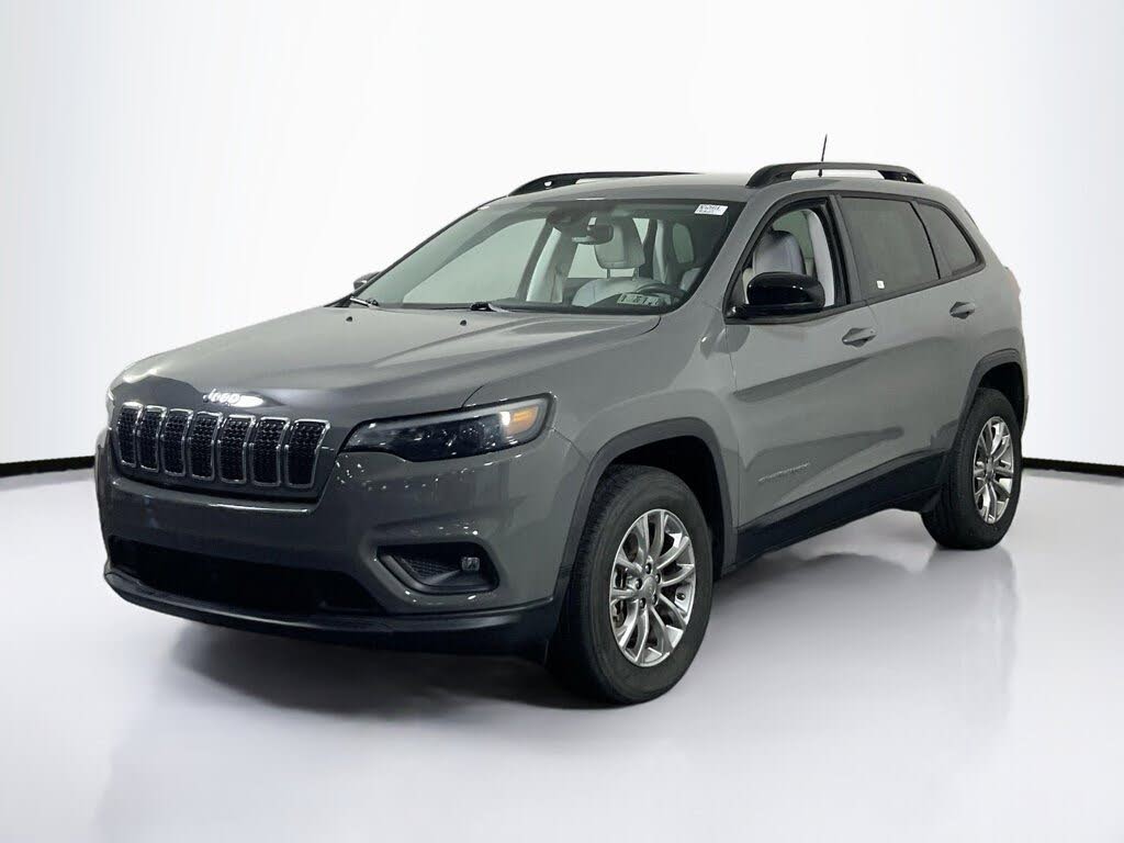 2022 Jeep Cherokee Latitude Lux 4WD