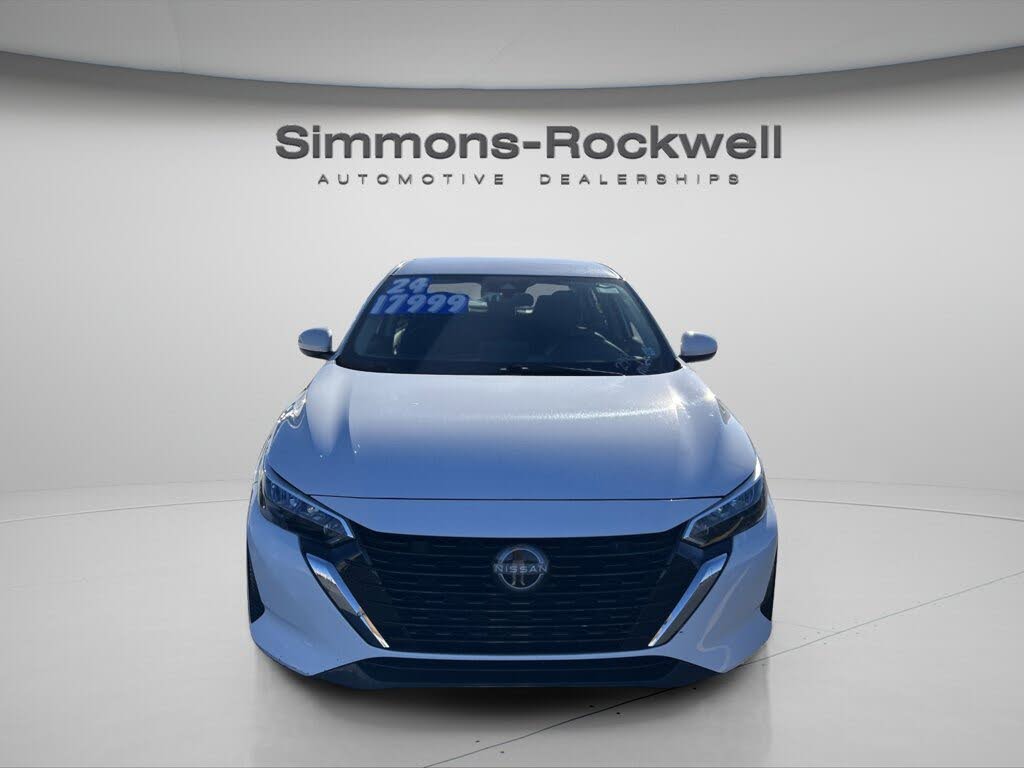 2024 Nissan Sentra SV FWD