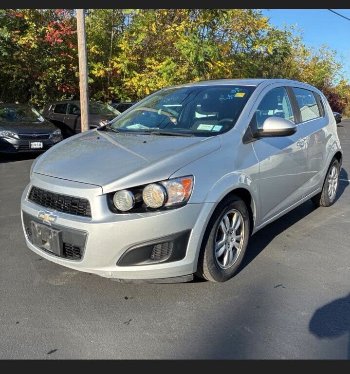 2013 Chevrolet Sonic LT Hatchback FWD