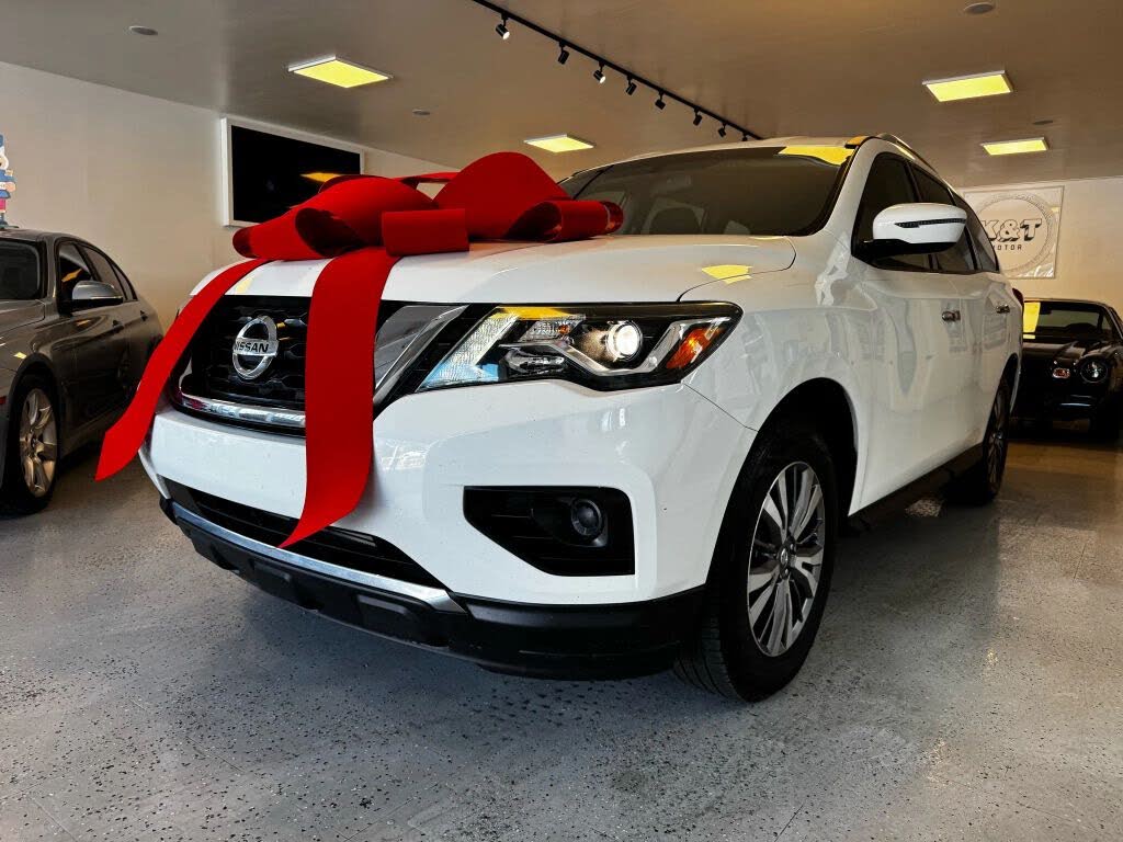 2018 Nissan Pathfinder S