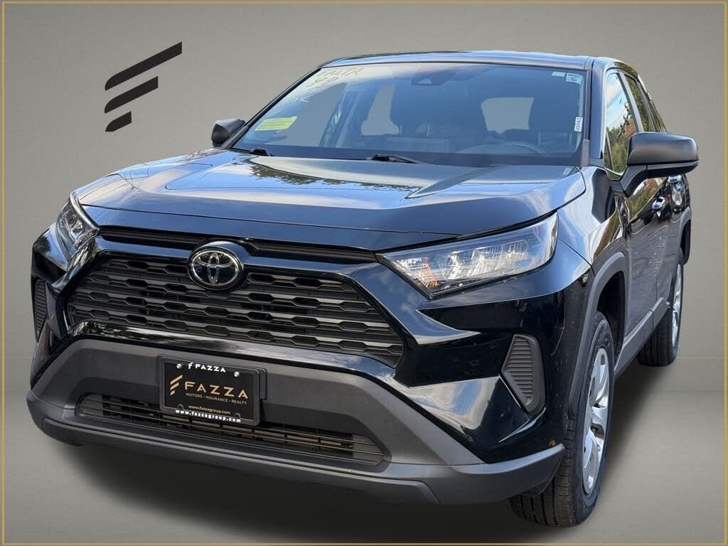 2022 Toyota RAV4 LE AWD