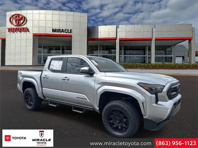 2025 Toyota Tacoma SR5 Double Cab 4WD