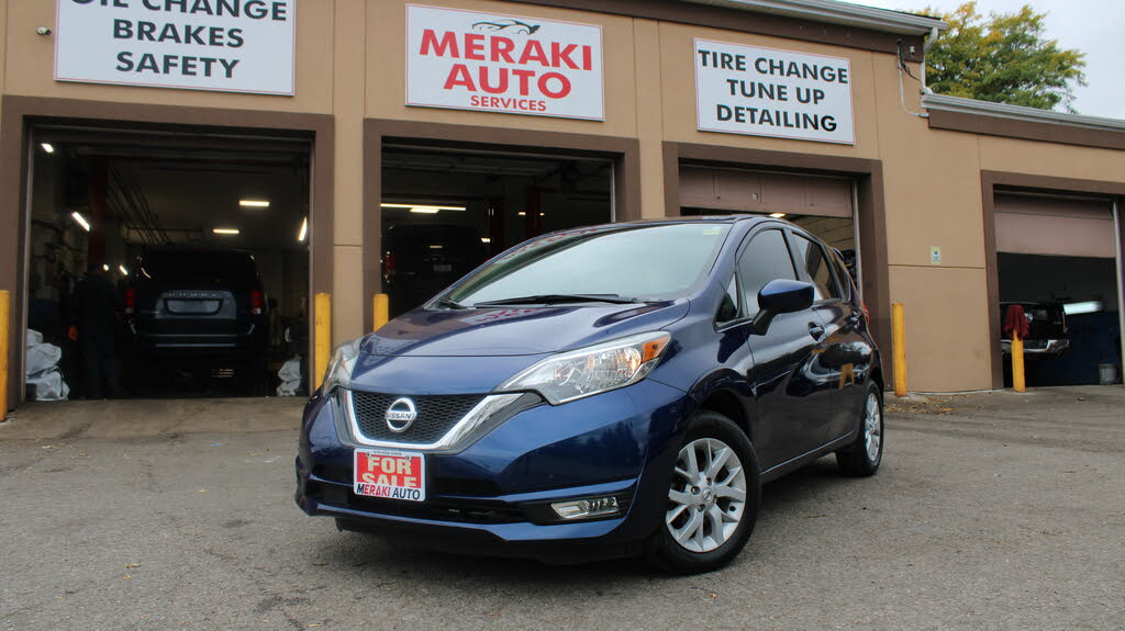 2019 Nissan Versa Note SV FWD