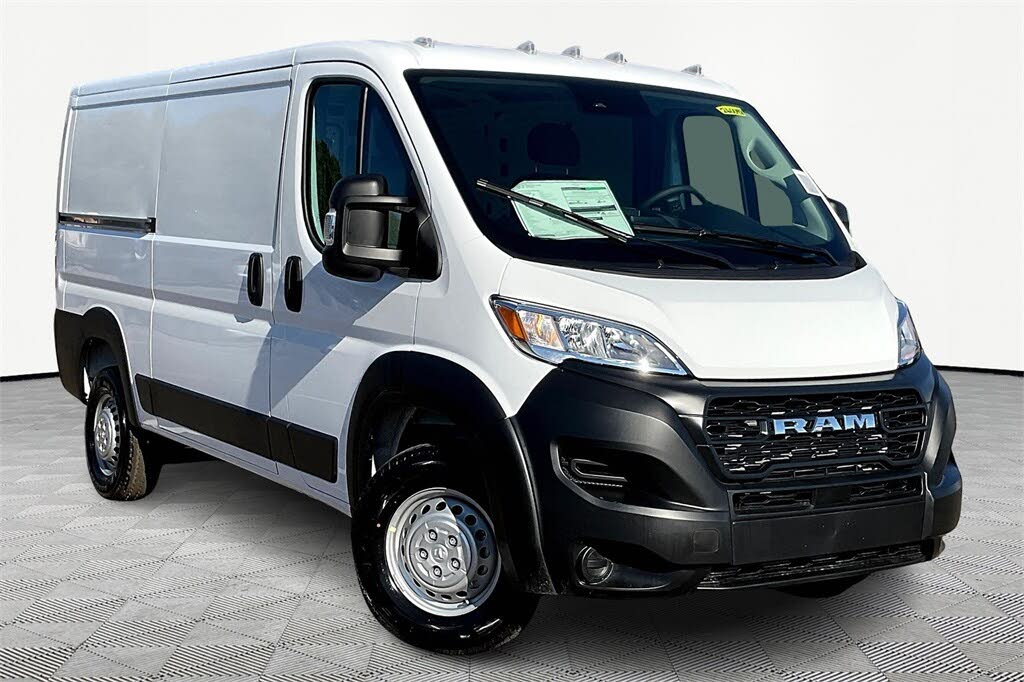 2026 RAM ProMaster 1500 Tradesman 136 Low Roof Cargo Van FWD