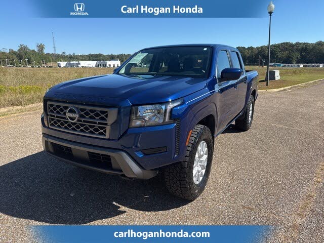 2023 Nissan Frontier SV Crew Cab 4WD