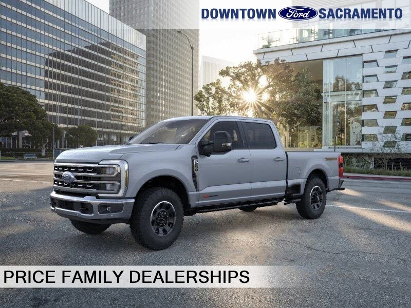 2025 Ford F-250 Super Duty Lariat Crew Cab 4WD