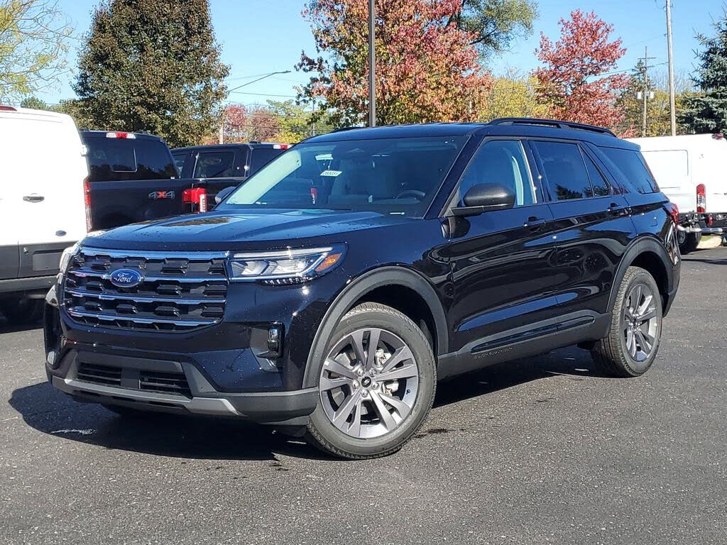 2026 Ford Explorer Active AWD