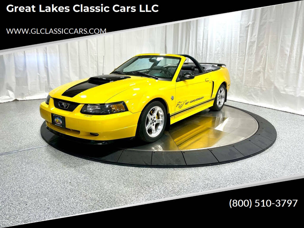 2004 Ford Mustang GT Deluxe Convertible RWD