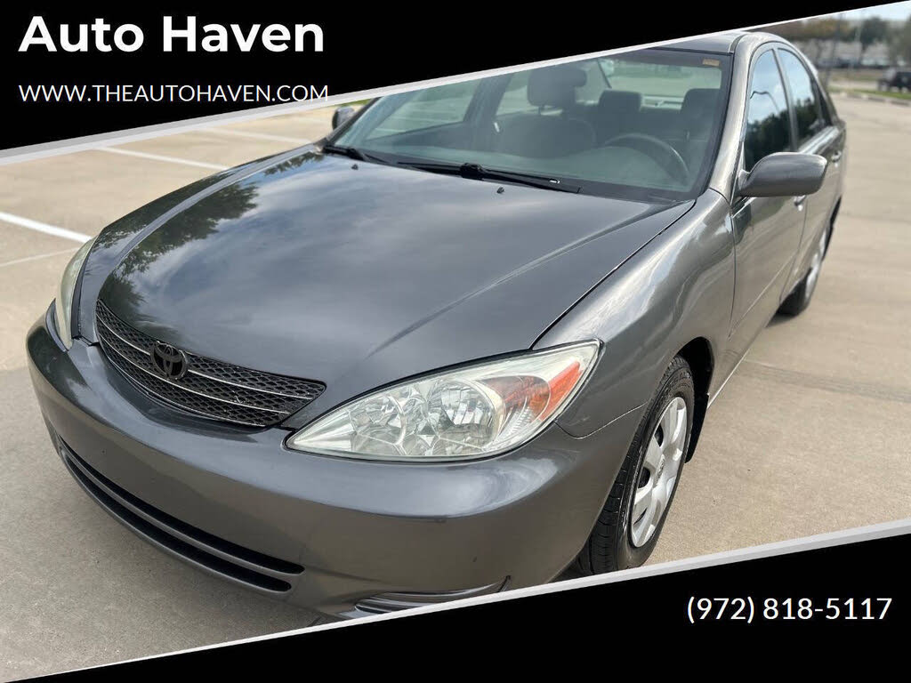 2004 Toyota Camry LE FWD