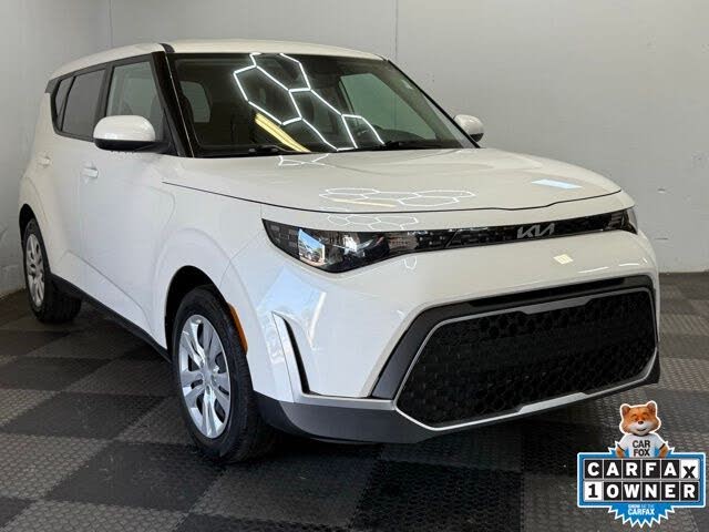 2023 Kia Soul LX FWD