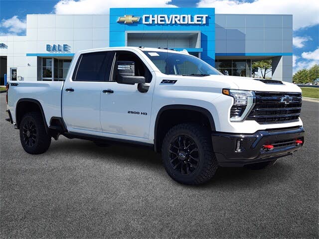 2026 Chevrolet Silverado 2500HD LTZ Crew Cab 4WD