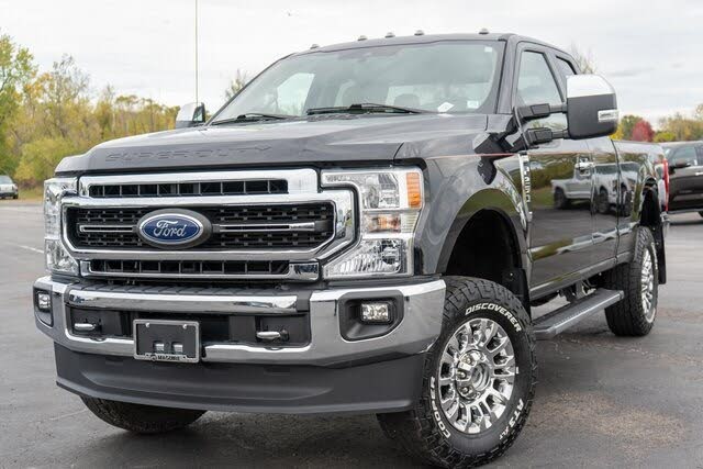 2020 Ford F-250 Super Duty Lariat SuperCab 4WD