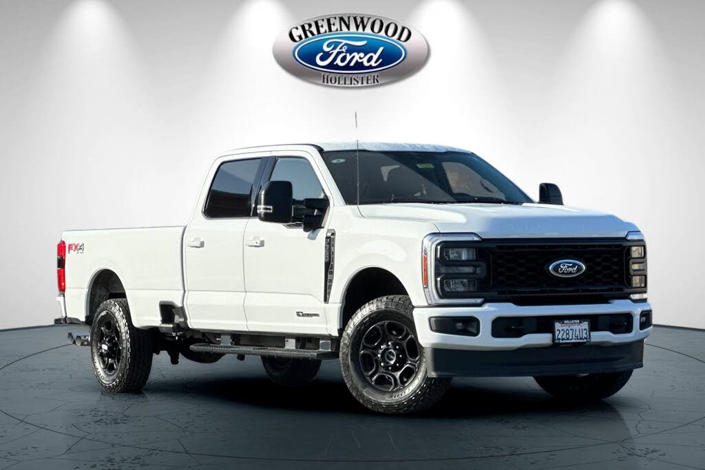 2023 Ford F-350 Super Duty XLT Crew Cab 4WD