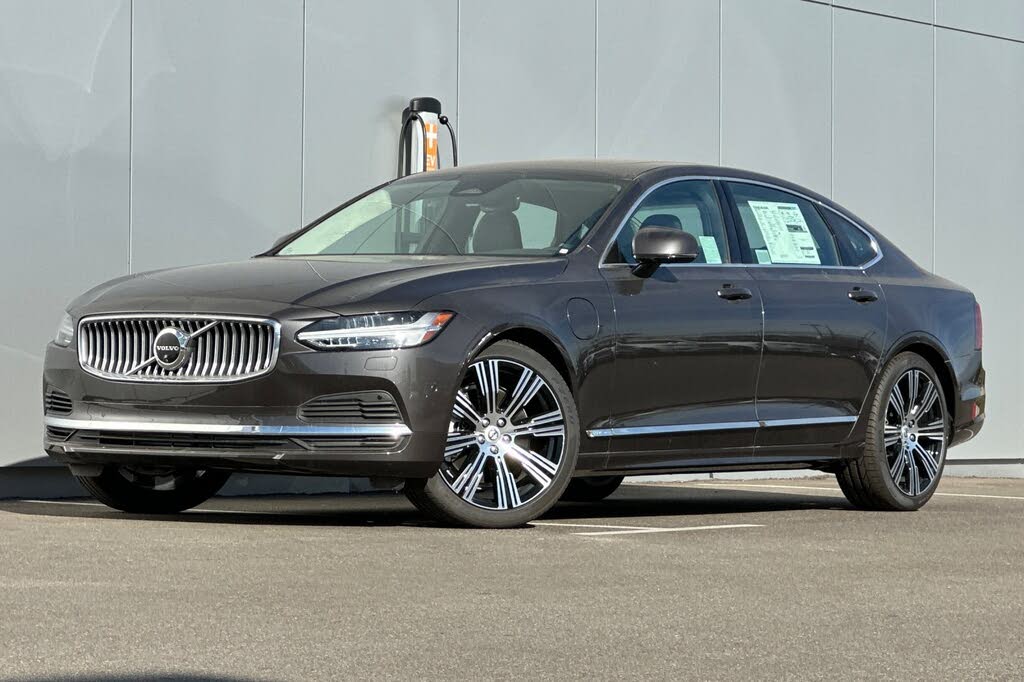 2024 Volvo S90 Recharge T8 Ultimate eAWD