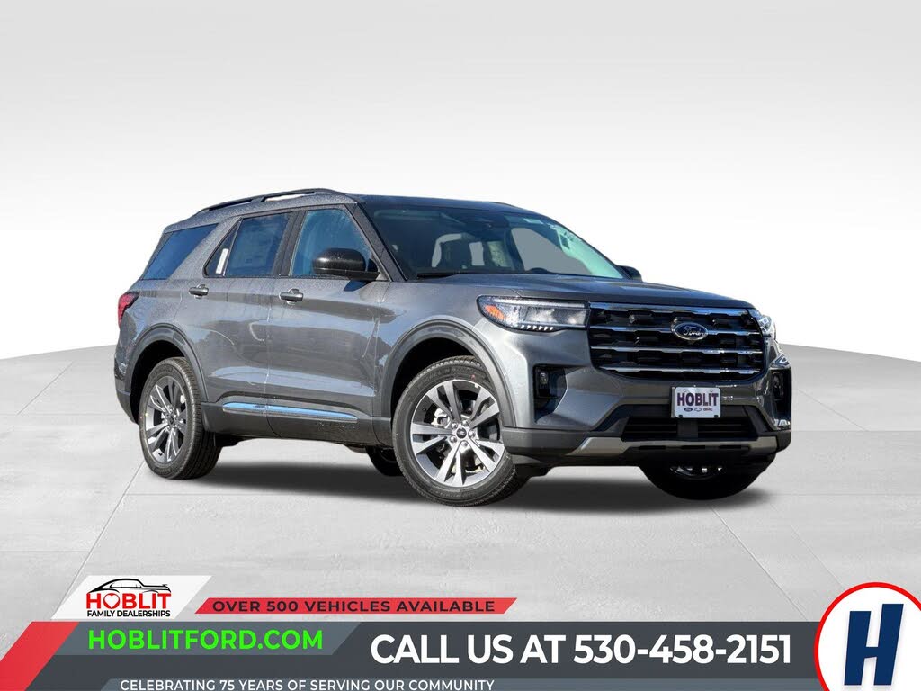 2025 Ford Explorer Active AWD