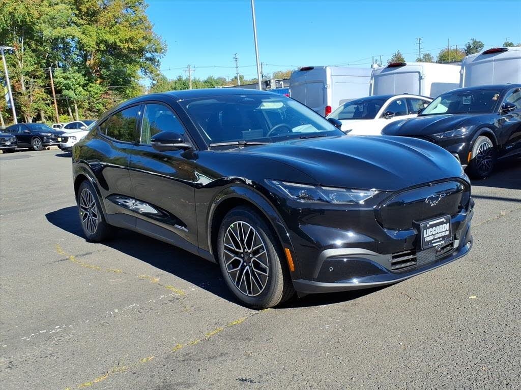 2025 Ford Mustang Mach-E Premium AWD