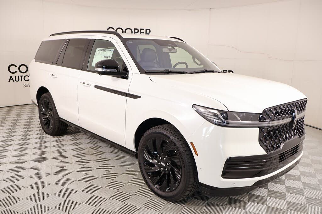 2025 Lincoln Navigator Reserve 4WD