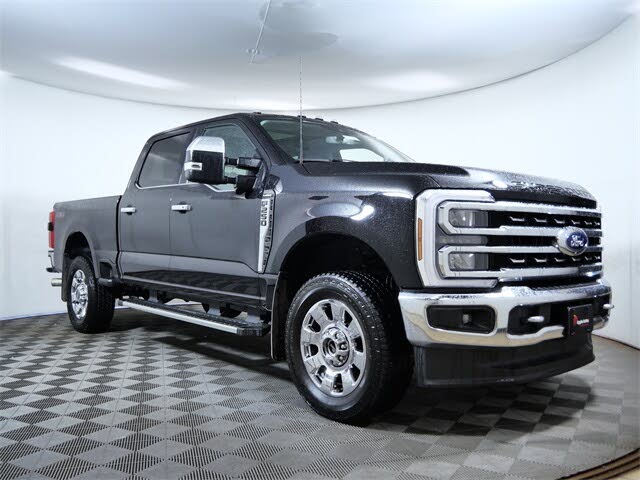 2024 Ford F-250 Super Duty Lariat Crew Cab 4WD