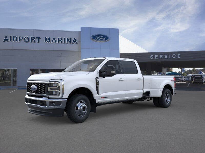 2025 Ford F-350 Super Duty Lariat Crew Cab LB DRW 4WD
