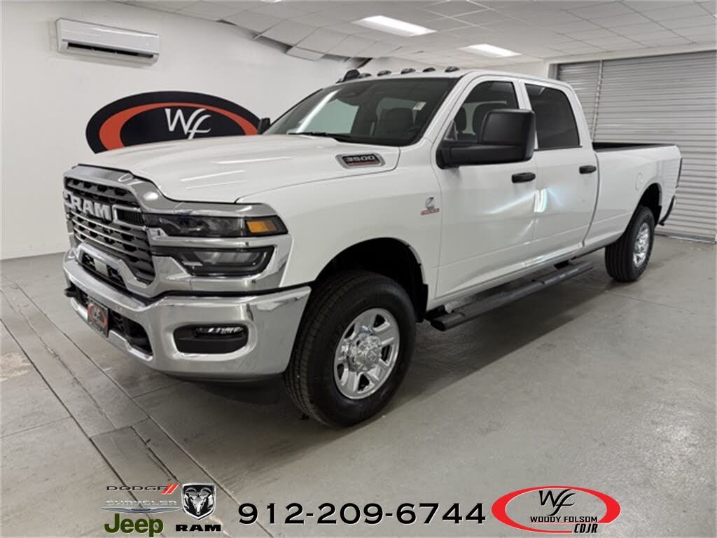 2026 RAM 3500 Tradesman Crew Cab LB 4WD