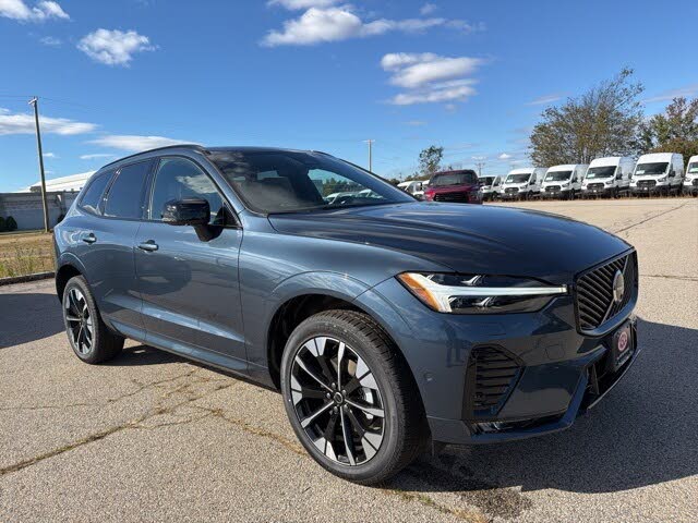2026 Volvo XC60 B5 Plus AWD