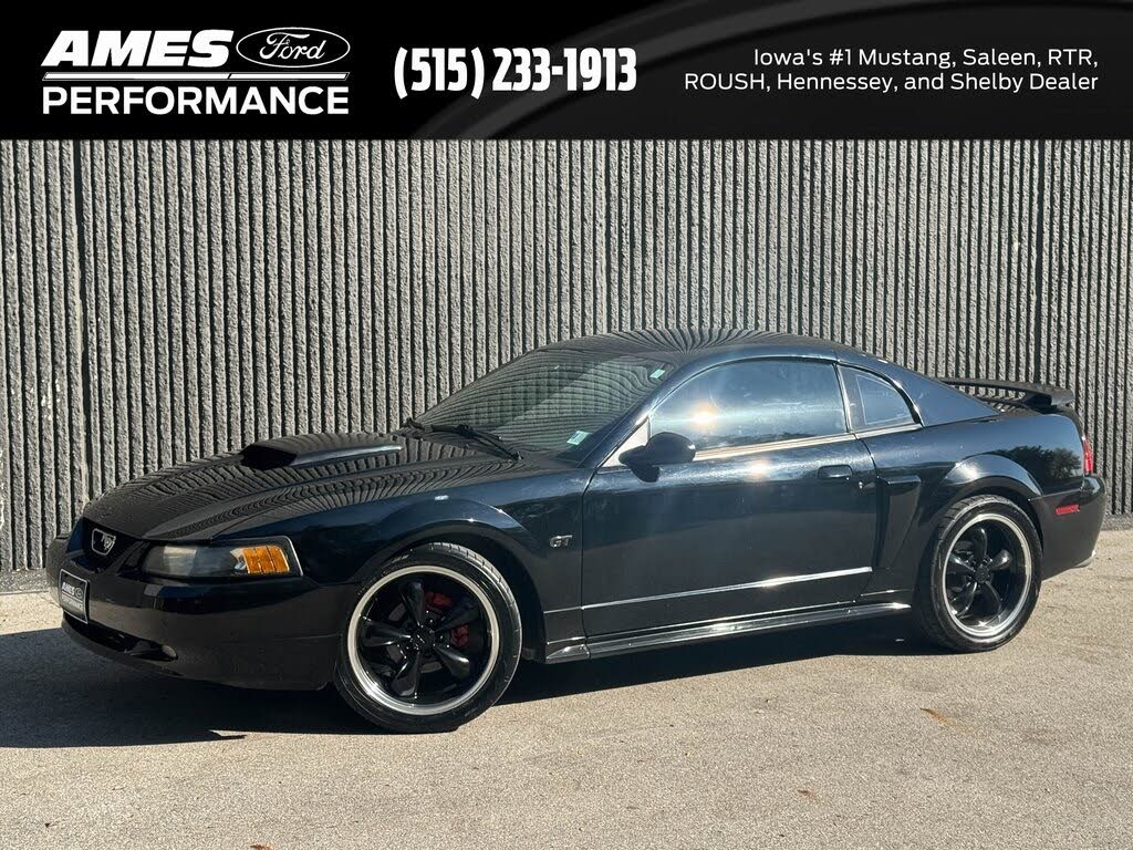 2003 Ford Mustang GT Coupe RWD