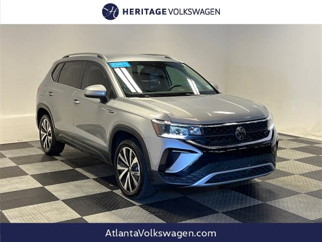 2024 Volkswagen Taos SE FWD