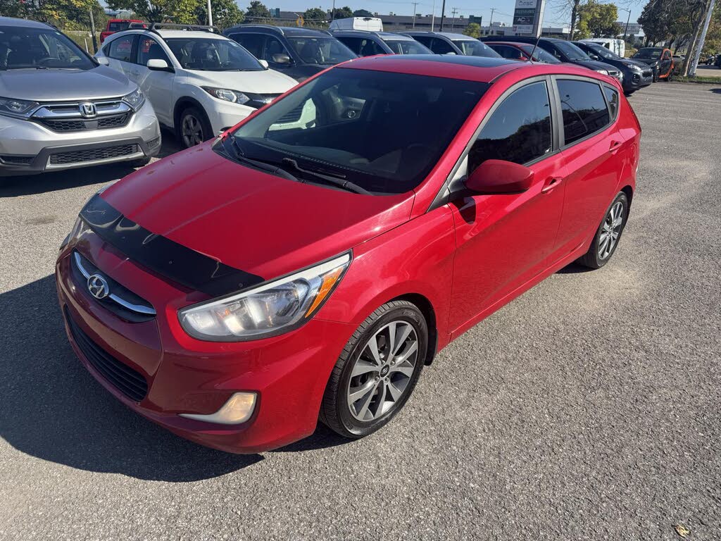 2017 Hyundai Accent SE 4-Door Hatchback FWD