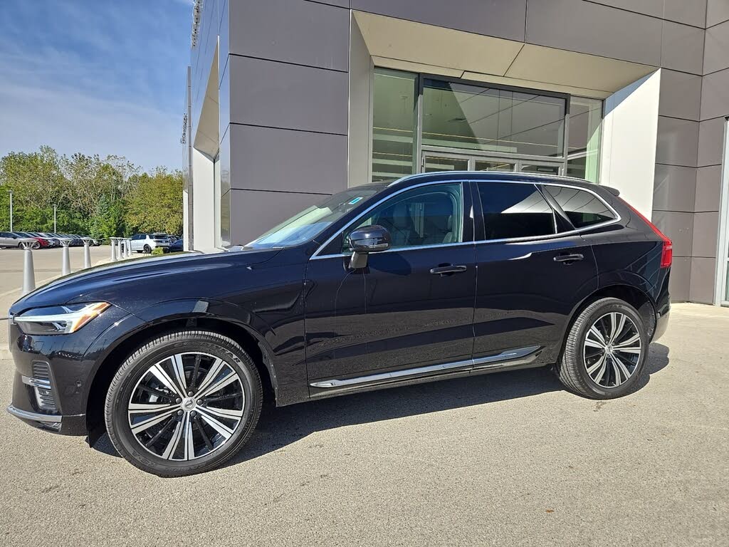 2023 Volvo XC60 B5 Plus Bright Theme AWD