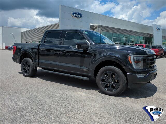 2023 Ford F-150 Lariat SuperCrew 4WD