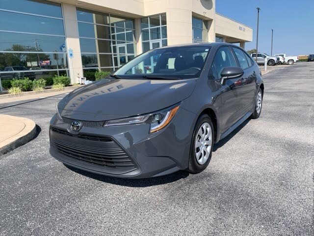 2025 Toyota Corolla LE FWD