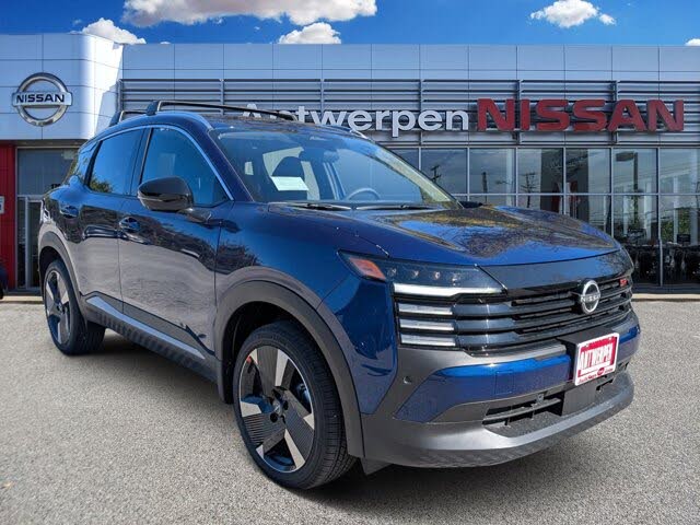 2026 Nissan Kicks SR AWD